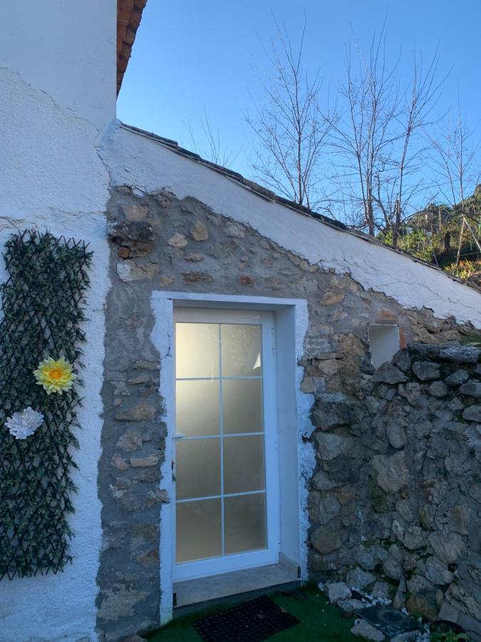 Casa Tatisita Luna Segura de la Sierra Eksteriør billede